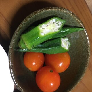 オクラとミニトマトの白だし和え